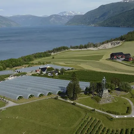 Sognefjord Guesthotel Vangsnes